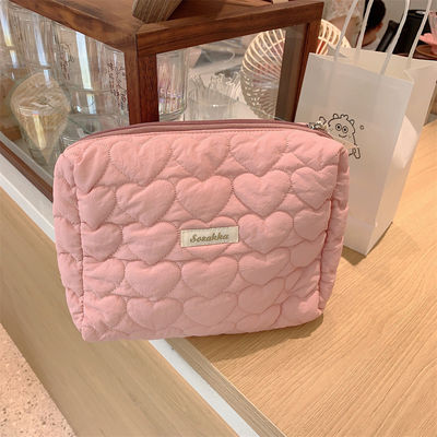 Polyester Logotipo personalizado Puffed Puffer Bolso de maquillaje de gran capacidad Bolsas de edredón Caja cosmética