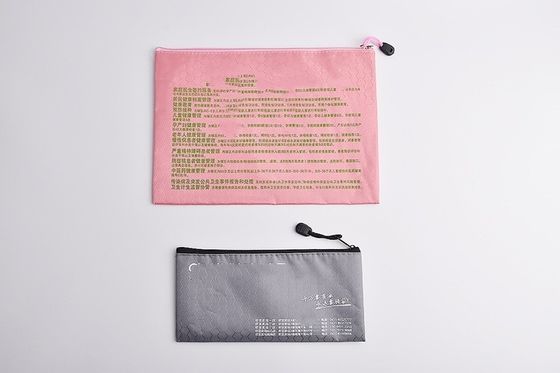 Bolsa de archivos de poliéster con patrón de fútbol colorida impermeable Bolsa de almacenamiento de papel con bolsa