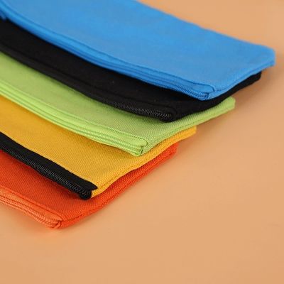 Bolsa de lápiz de lienzo de impresión de logotipo personalizado para los requisitos del cliente