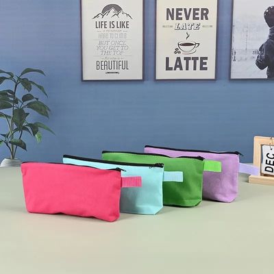 Bolsa de maquillaje con logotipo impreso en lienzo con cremallera con material ecológico y duradero