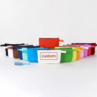 Bolsa de maquillaje con logotipo impreso en lienzo con cremallera con material ecológico y duradero