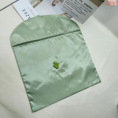 Bolsa de envolvente de satén elegante para logotipo personalizado Bolsa de polvo de voltereta Pelucas de ropa interior Bufanda de embalaje