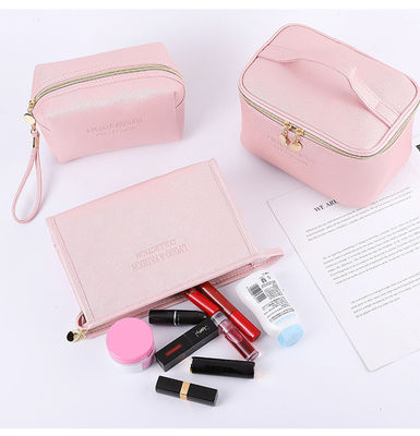 Bolso de cosméticos de terciopelo de patrón de cartas Set de 3 para mujeres organizador de cremallera de belleza de viaje