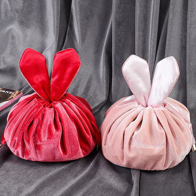 Bolsa de maquillaje de cordones de terciopelo para cosméticos Conveniencia y almacenamiento de cosméticos de moda