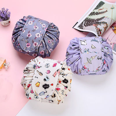 Bolsa de maquillaje conveniente y de moda para organizar los cosméticos sin esfuerzo