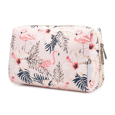 Bolsa de maquillaje reciclado hecha a medida de poliéster para una organización de belleza ecológica