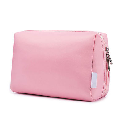 Bolsa de maquillaje reciclado hecha a medida de poliéster para una organización de belleza ecológica