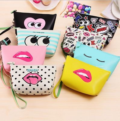 Conviente Bolsa de cosméticos Pu Moderna Logotipo personalizado para sus necesidades de cosméticos
