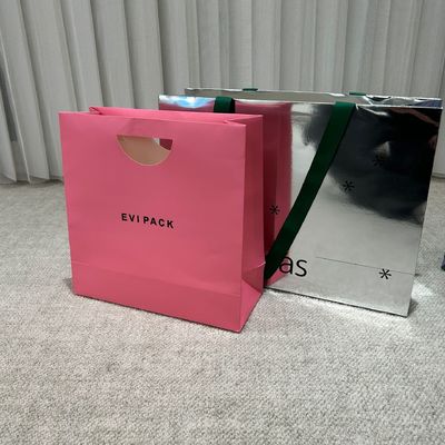 Ropa de lujo Venta al por menor de regalos Compras de joyería Negro Bolsa de papel con color personalizado