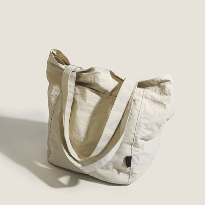 Bolsa de compras de gran capacidad con diseño personalizable y material de nylon impermeable