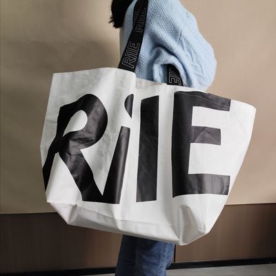 Impresión de logotipo personalizado Bolsa de toque tejida de PP para promoción de estudios de viajes a la playa