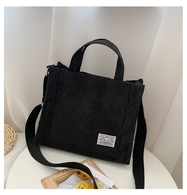 Bolso de ropa de corduroy con correa ajustable con logotipo personalizado
