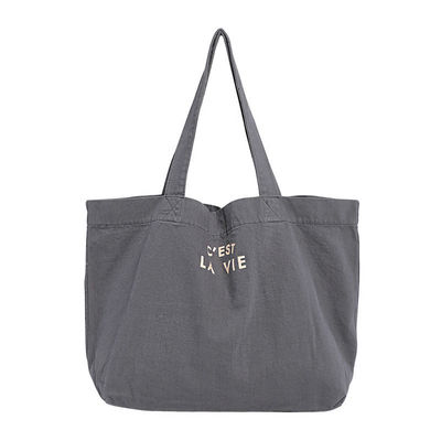 Bolso de compras con logotipo y tipo de patrón
