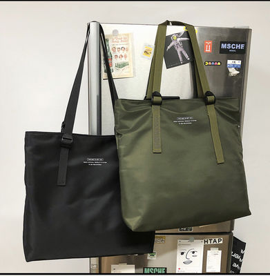 Tienda de colores personalizada algodón orgánico lienzo bolsa de toque más reciente estilo de moda