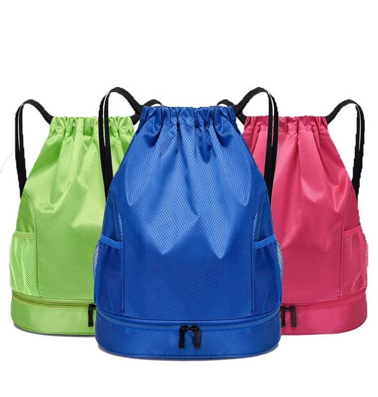 Acceptable OEM/ODM Mochila de cuerda de tira impermeable para mujeres hombres Sport Beach Gym Bag