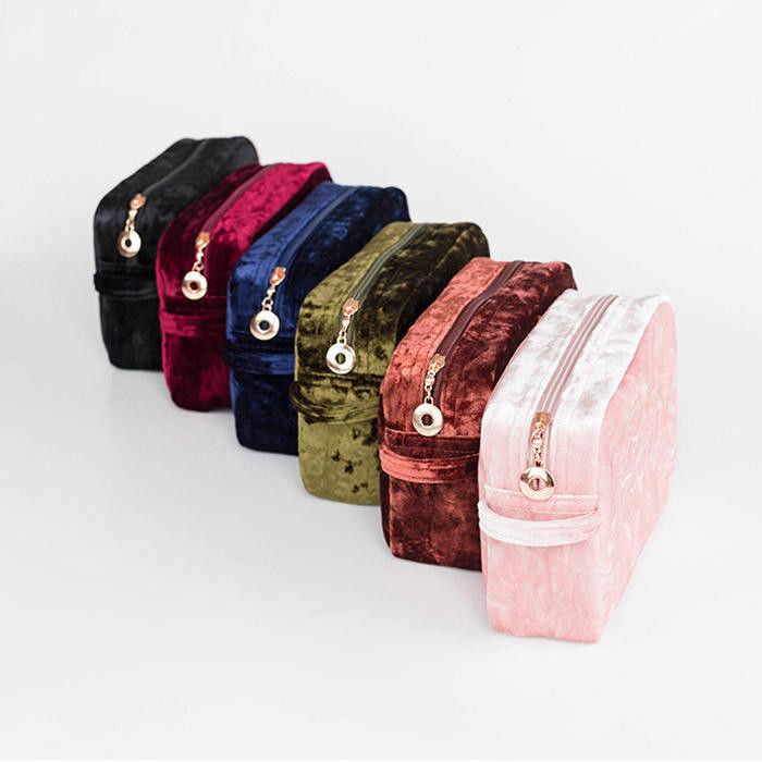 Bolsa portátil de maquillaje impermeable de terciopelo para viajes Bolsa de almacenamiento