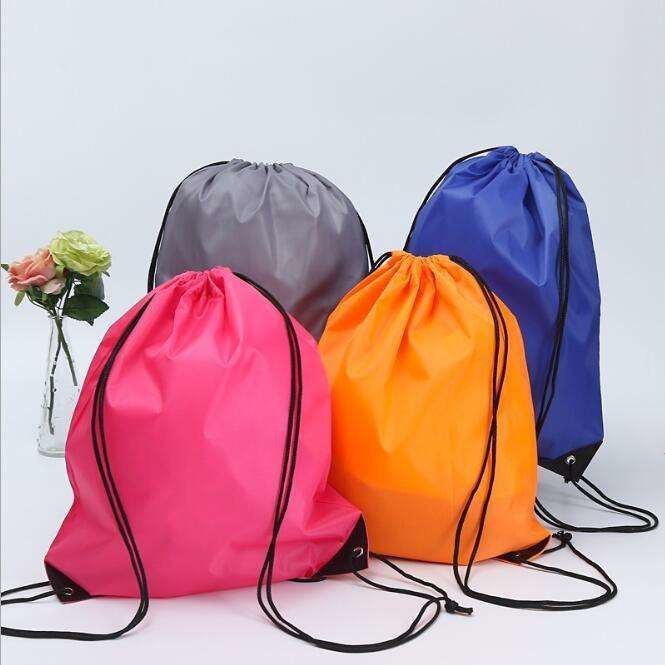Material de nylon bolso de mochila colorido con cuerda de tira con logotipo impreso para la vida diaria