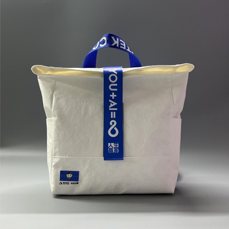 Logotipo impreso personalizado Bolsas de regalo de papel para tiendas de lujo